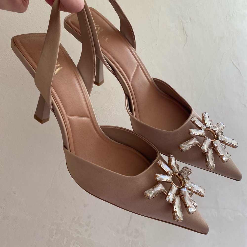 Zara Nude Crystal Embellished Slingback Pointed Heels - Picture 2 of 7